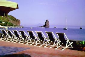 Hotel Conti Vulcano  Buitenkant foto