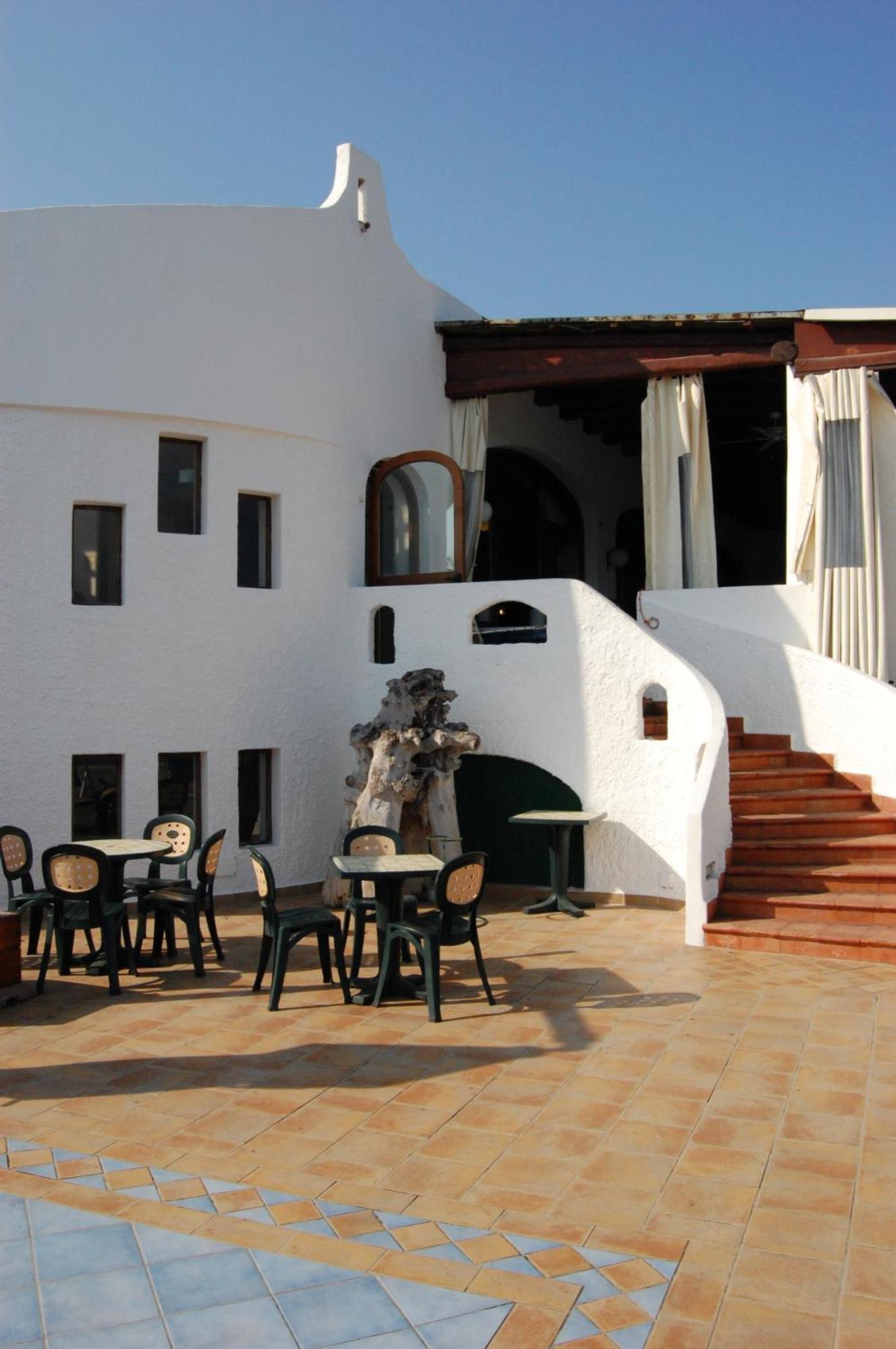Hotel Conti Vulcano  Buitenkant foto